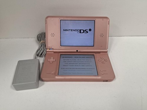 Nintendo dsi with cord - ds,